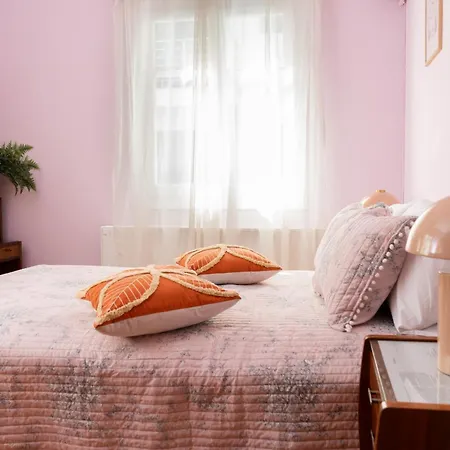 Aggire Retro Apartment *