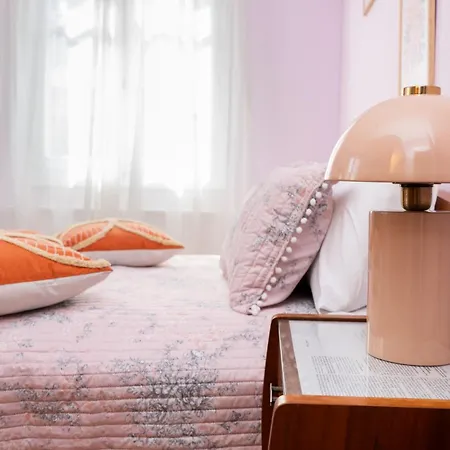 Aggire Retro Apartamento